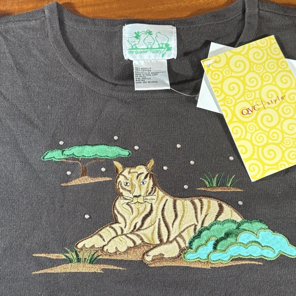 Quacker Factory Tiger Shirt Womens Medium Brown Embroidered Animal Long‎ Sleeve